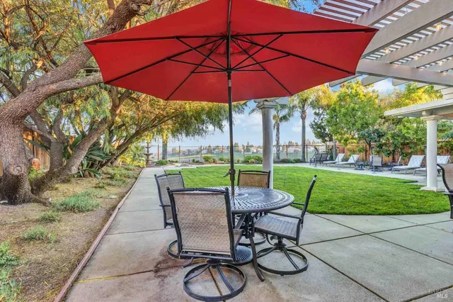 $1,290,000 | 621 Kearney Street, Benicia, CA 94510