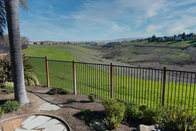 $1,290,000 | 621 Kearney Street, Benicia, CA 94510