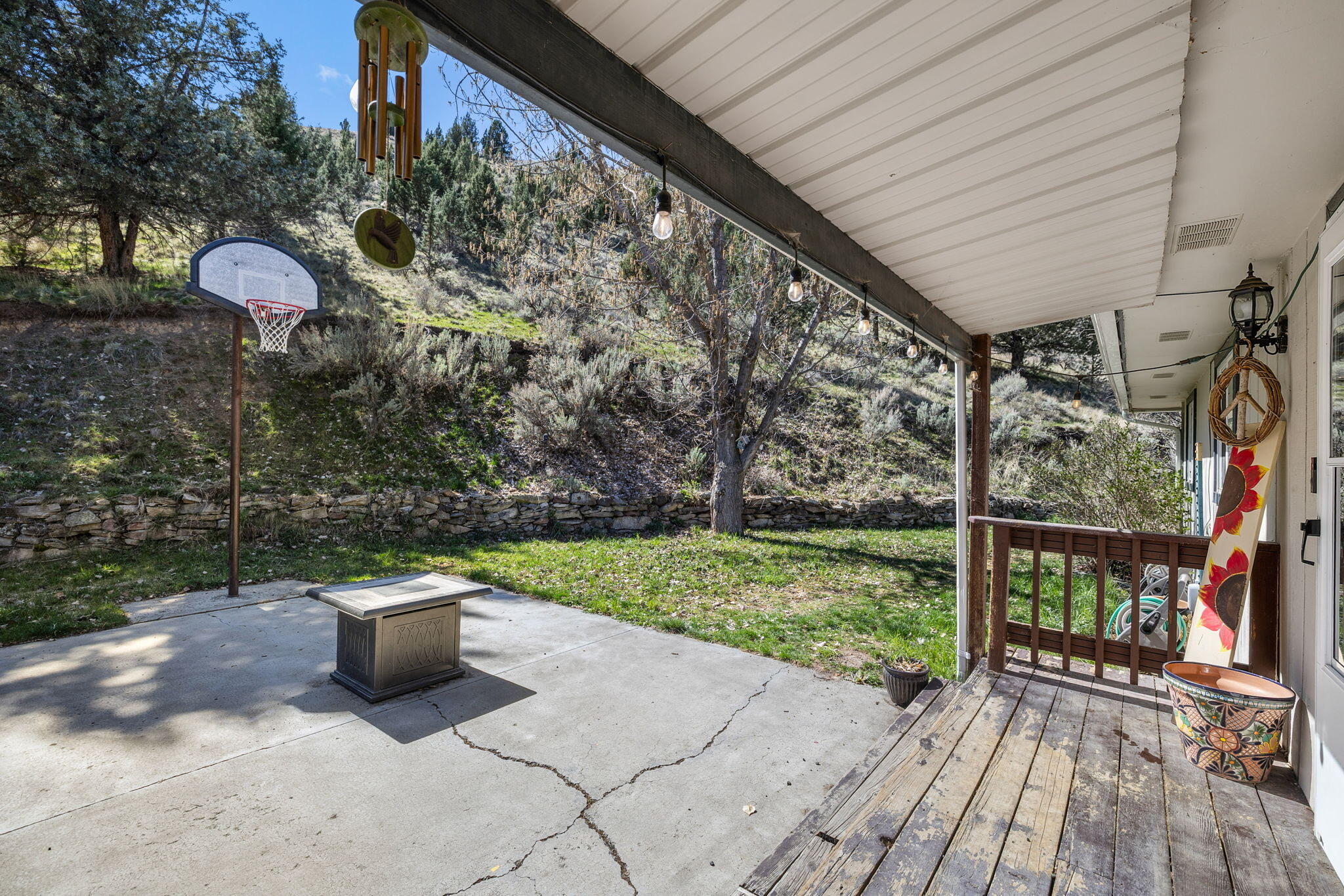 27374 Bumpy Road John Day, OR 97845 - Photo 34 of 48