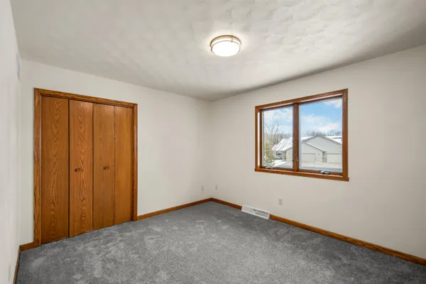 $324,900 | W3127 Glenbrooke Court, Appleton, WI 54915