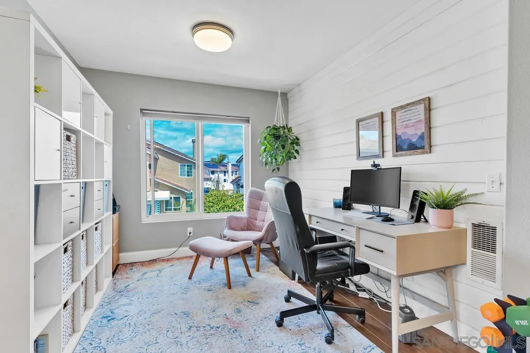224 Parkside Place Santee, CA 92071 - Photo 28 of 50 a workspace with furniture and a window