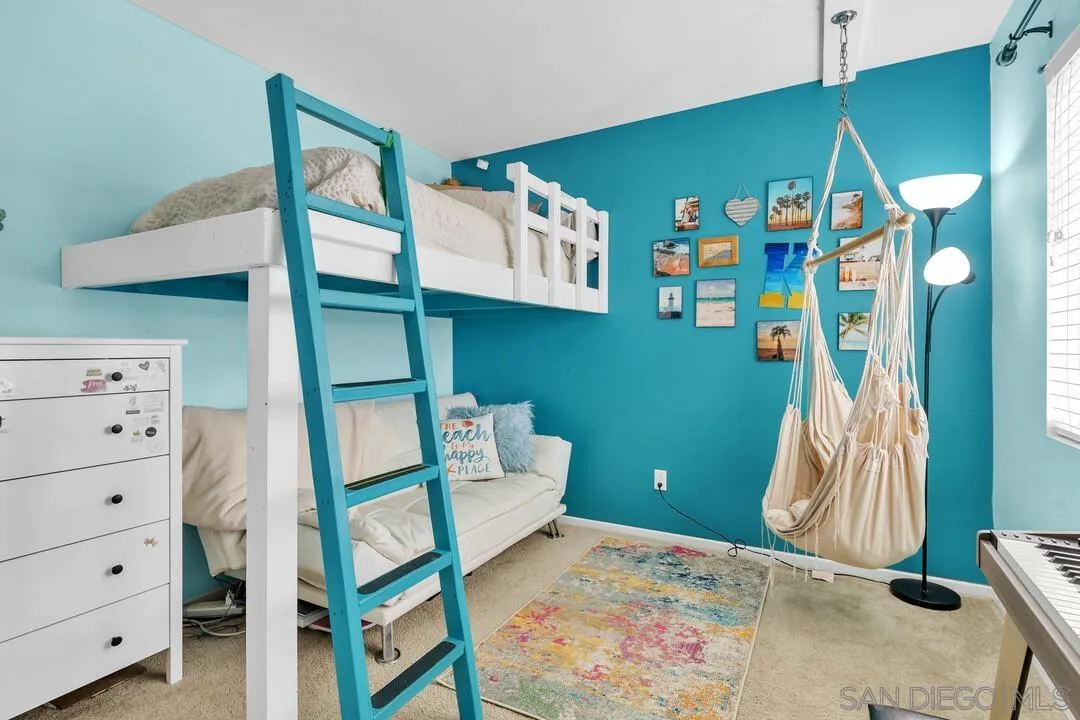 224 Parkside Place Santee, CA 92071 - Photo 30 of 50 a bedroom with a bed and a dresser