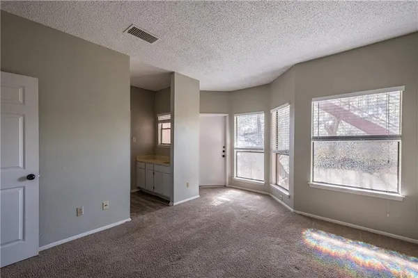 $1,550 | 5305 Indio Drive, Unit B, Austin, TX 78745