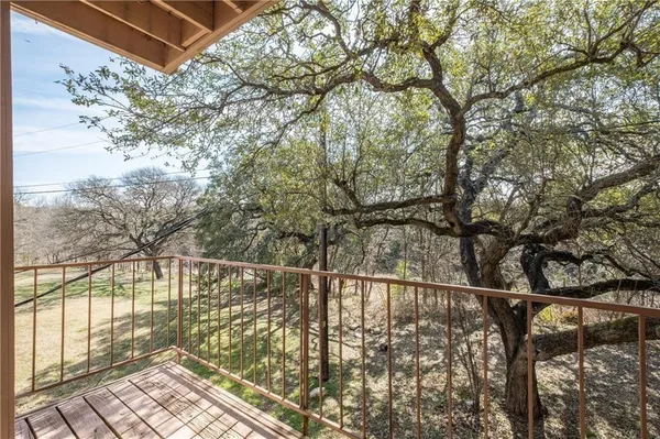 $1,550 | 5305 Indio Drive, Unit B, Austin, TX 78745