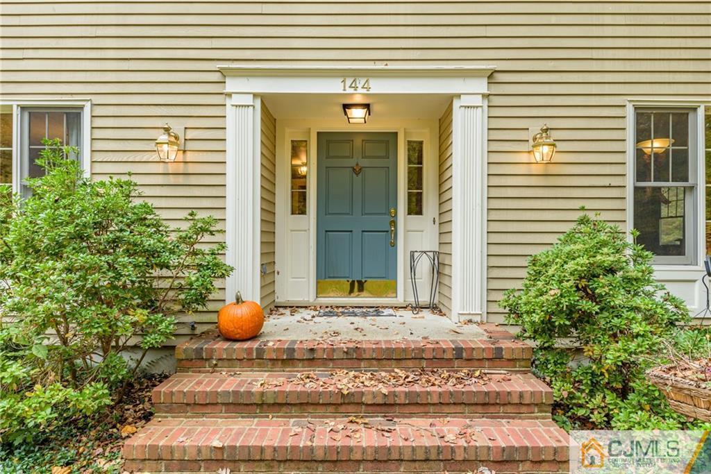 144 Meridan Road Boonton, NJ 07005 - Photo 2 of 28