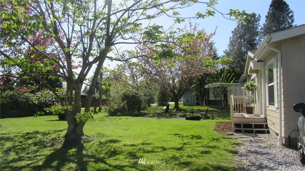 5182 Anderson Road Blaine, WA 98230 - Photo 3 of 40 Gallery Image 3