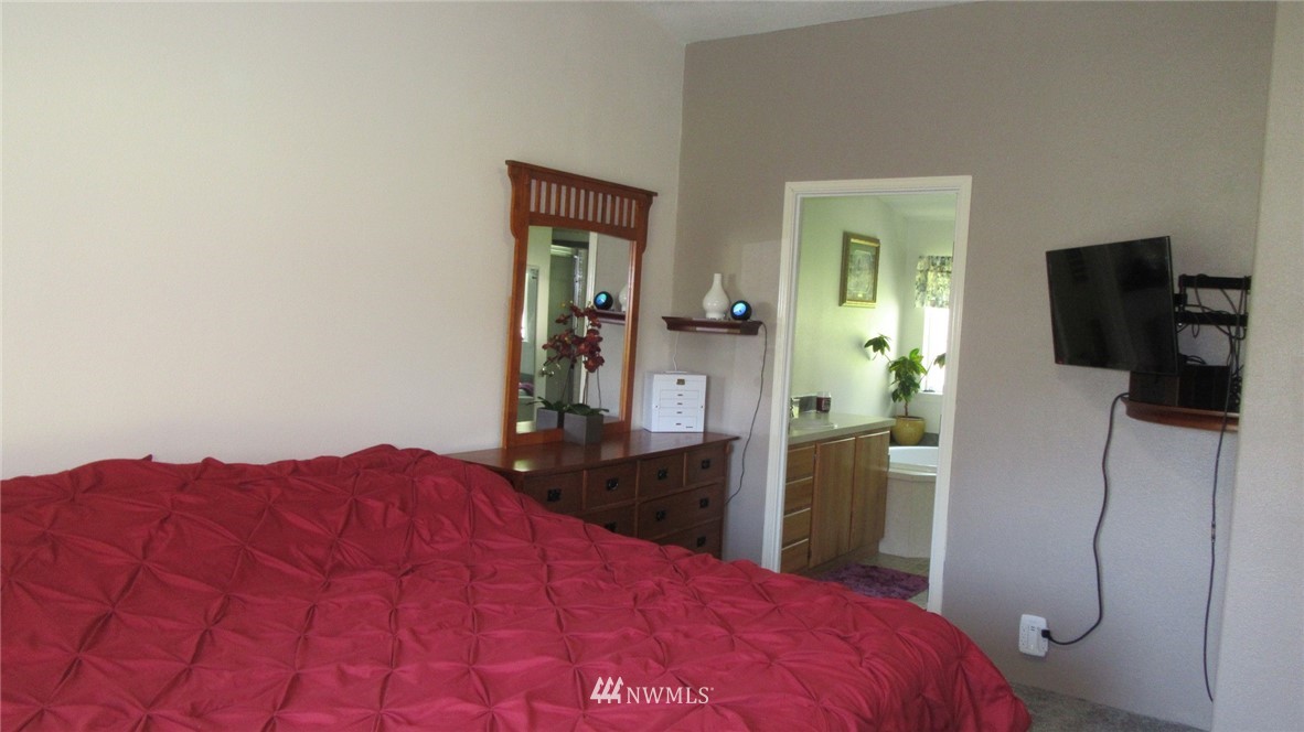 5182 Anderson Road Blaine, WA 98230 - Photo 22 of 40 Gallery Image 22