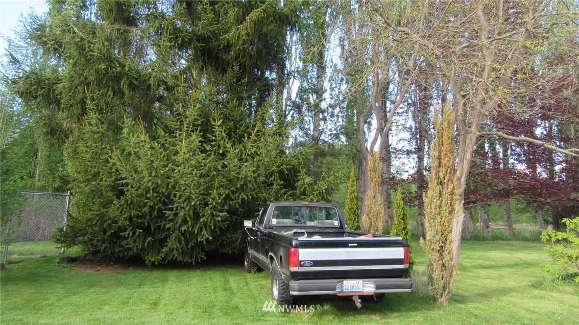 5182 Anderson Road Blaine, WA 98230 - Photo 37 of 40 Gallery Image 37