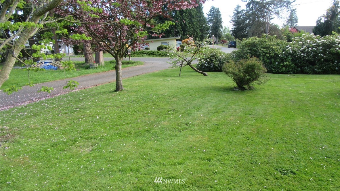 5182 Anderson Road Blaine, WA 98230 - Photo 5 of 40 Gallery Image 5