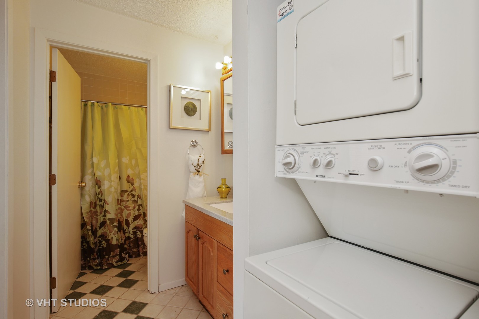 505 Kenneth Circle Elgin, IL 60120 - Photo 9 of 10