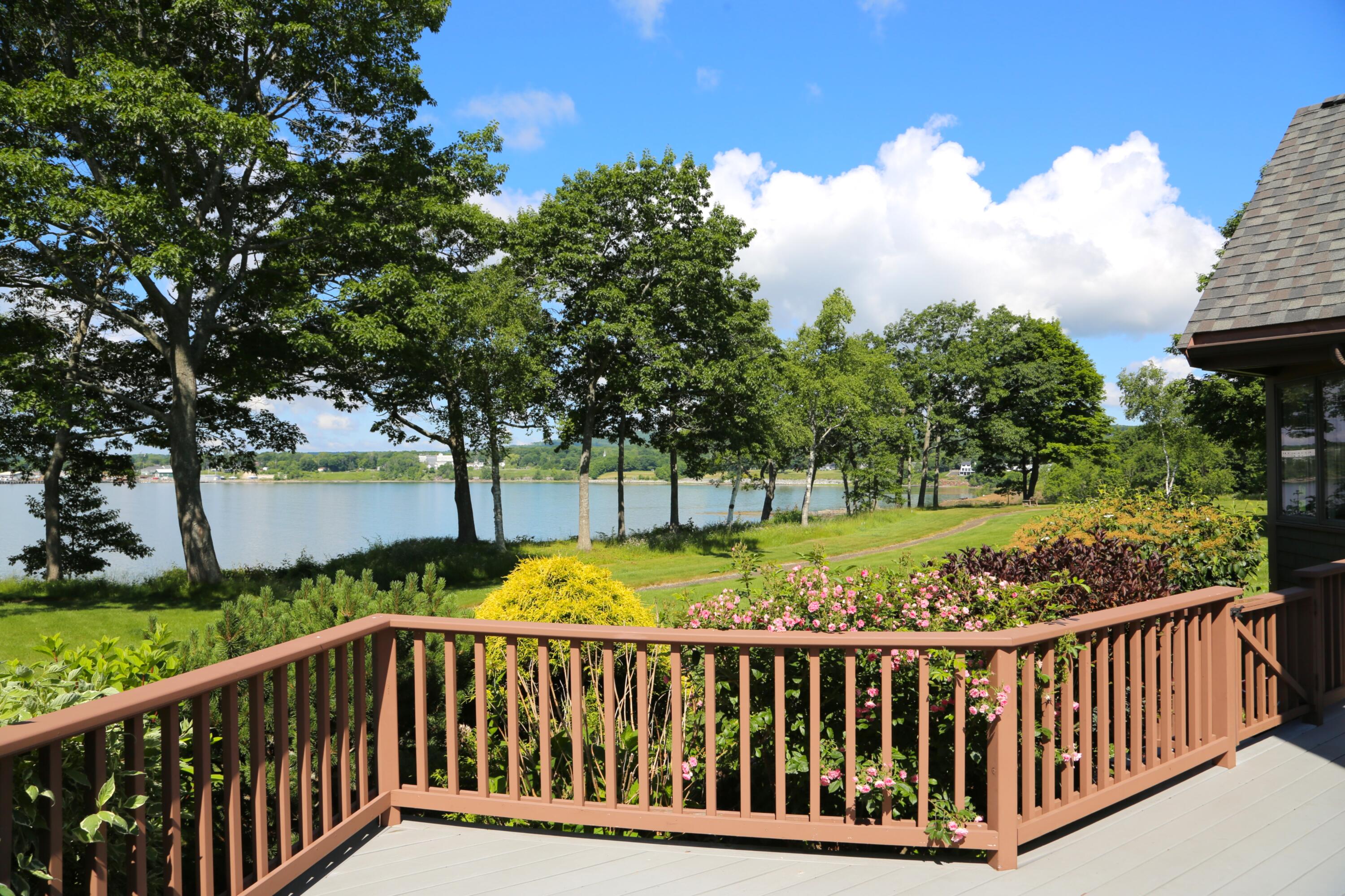 49 Jameson Point Road, Unit 22 Rockland, ME 04841 - Photo 7 of 37 4N4A0177