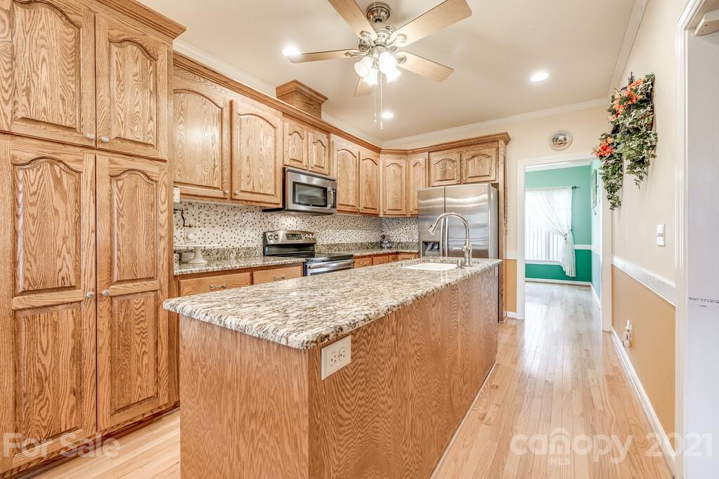 28405 Rowland Road Mount Pleasant, NC 28124 - Photo 10 of 39 Gallery Image 10