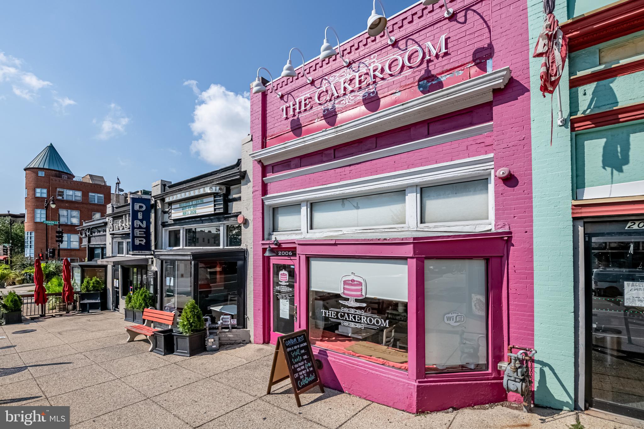 2633 Adams Mill Road Northwest, Unit 201 Washington, DC 20009 - Photo 37 of 41