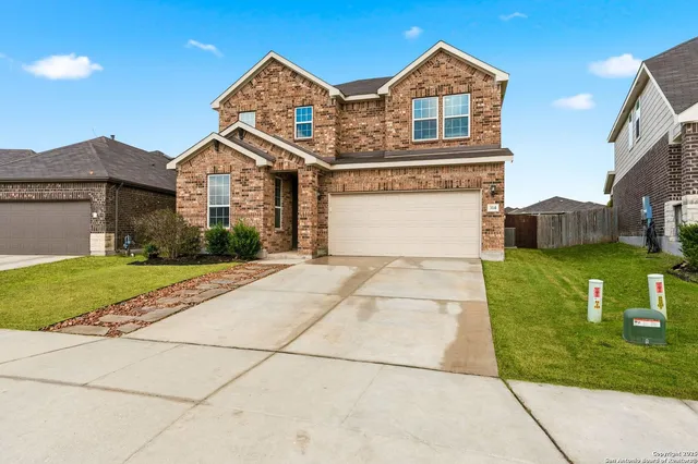 $425,000 | 314 Aberdeen, Boerne, TX 78015