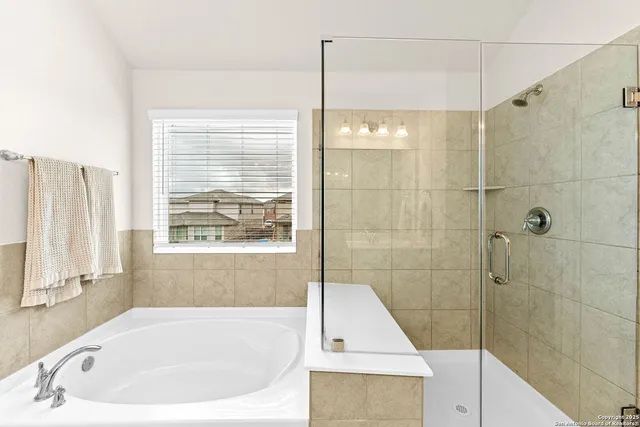 $425,000 | 314 Aberdeen, Boerne, TX 78015