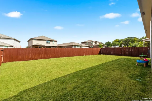 $425,000 | 314 Aberdeen, Boerne, TX 78015