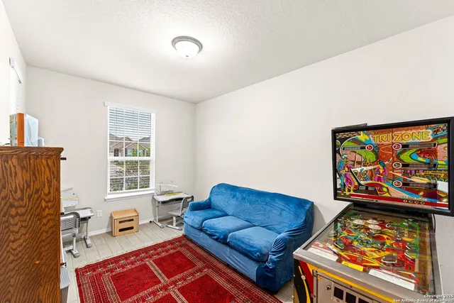 $425,000 | 314 Aberdeen, Boerne, TX 78015