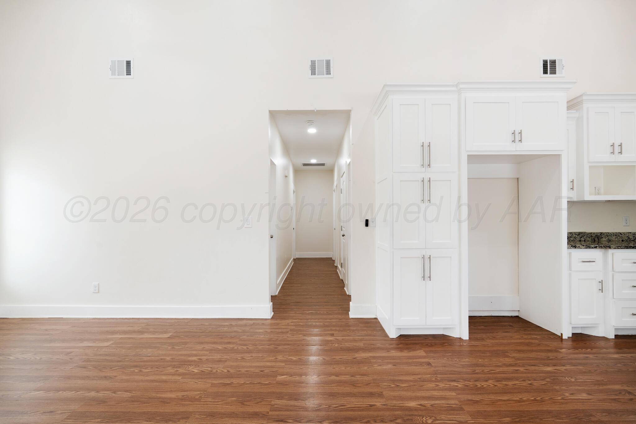 604 South Spring Street Amarillo, TX 79104 - Photo 13 of 27 604 S Springs-26
