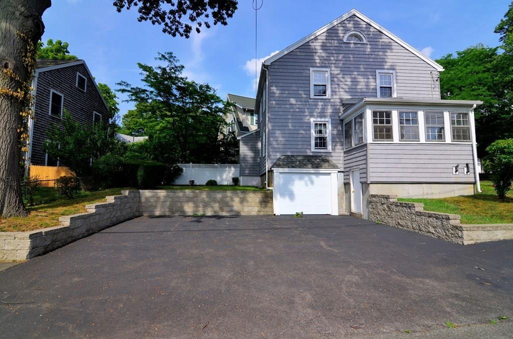 7 Crest Street Quincy, MA 02169 - Photo 3 of 29 Gallery Image 3