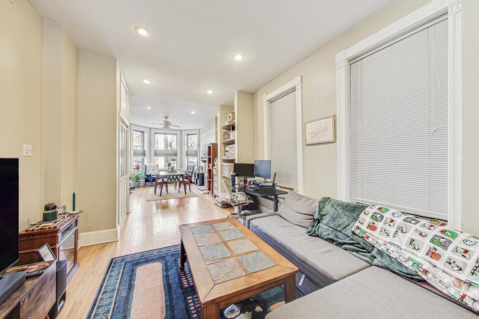2021 West Haddon Avenue Chicago, IL 60622 - Photo 20 of 47