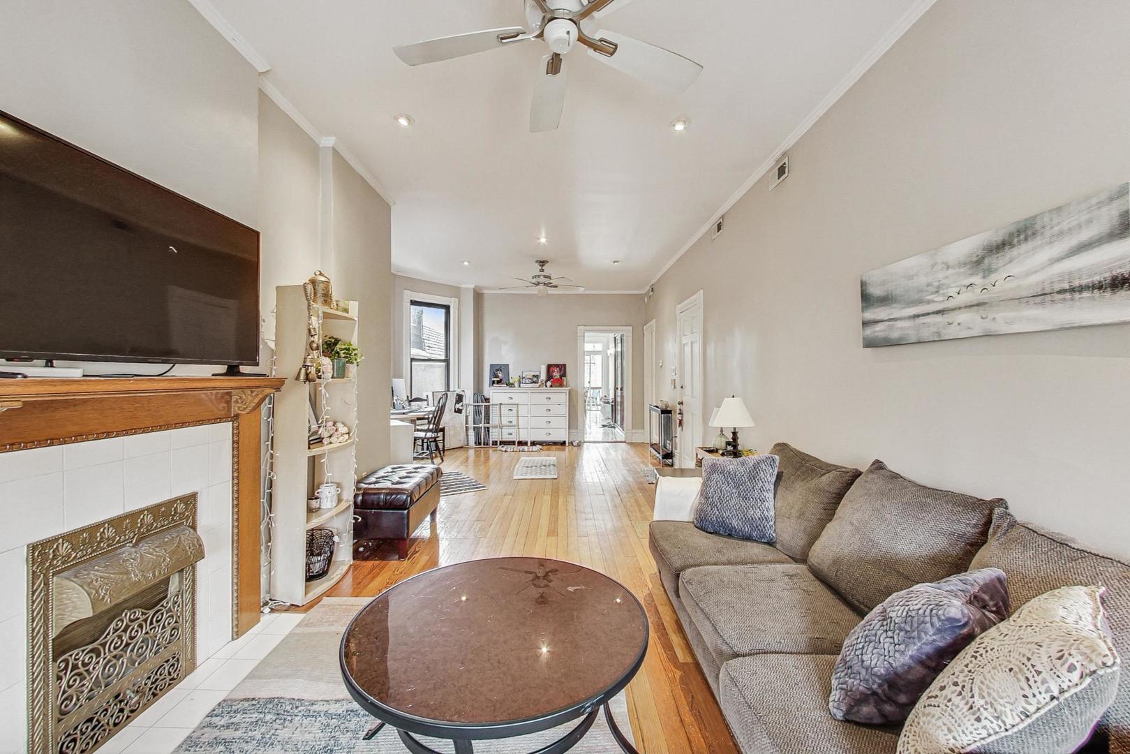 2021 West Haddon Avenue Chicago, IL 60622 - Photo 31 of 47