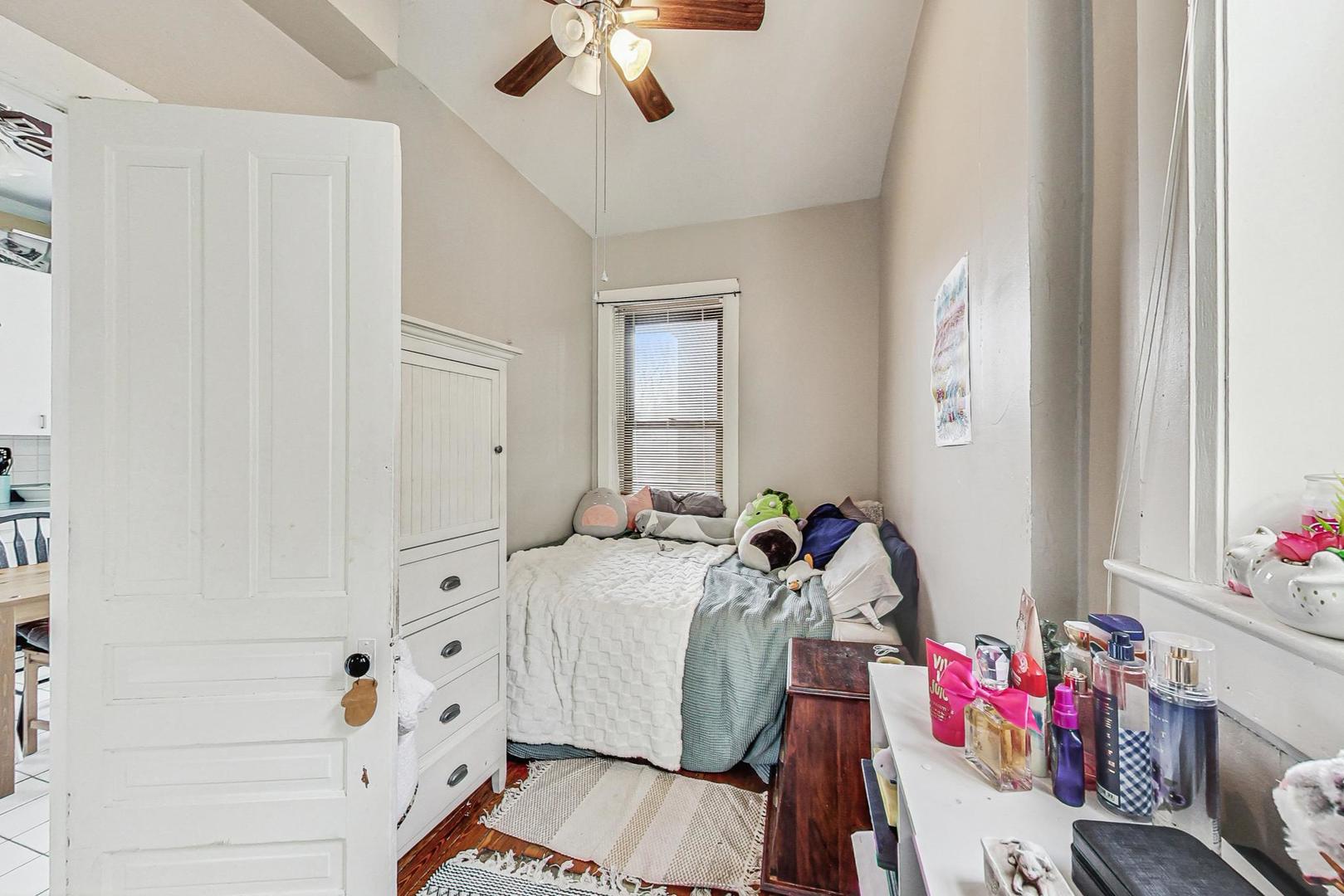 2021 West Haddon Avenue Chicago, IL 60622 - Photo 37 of 47