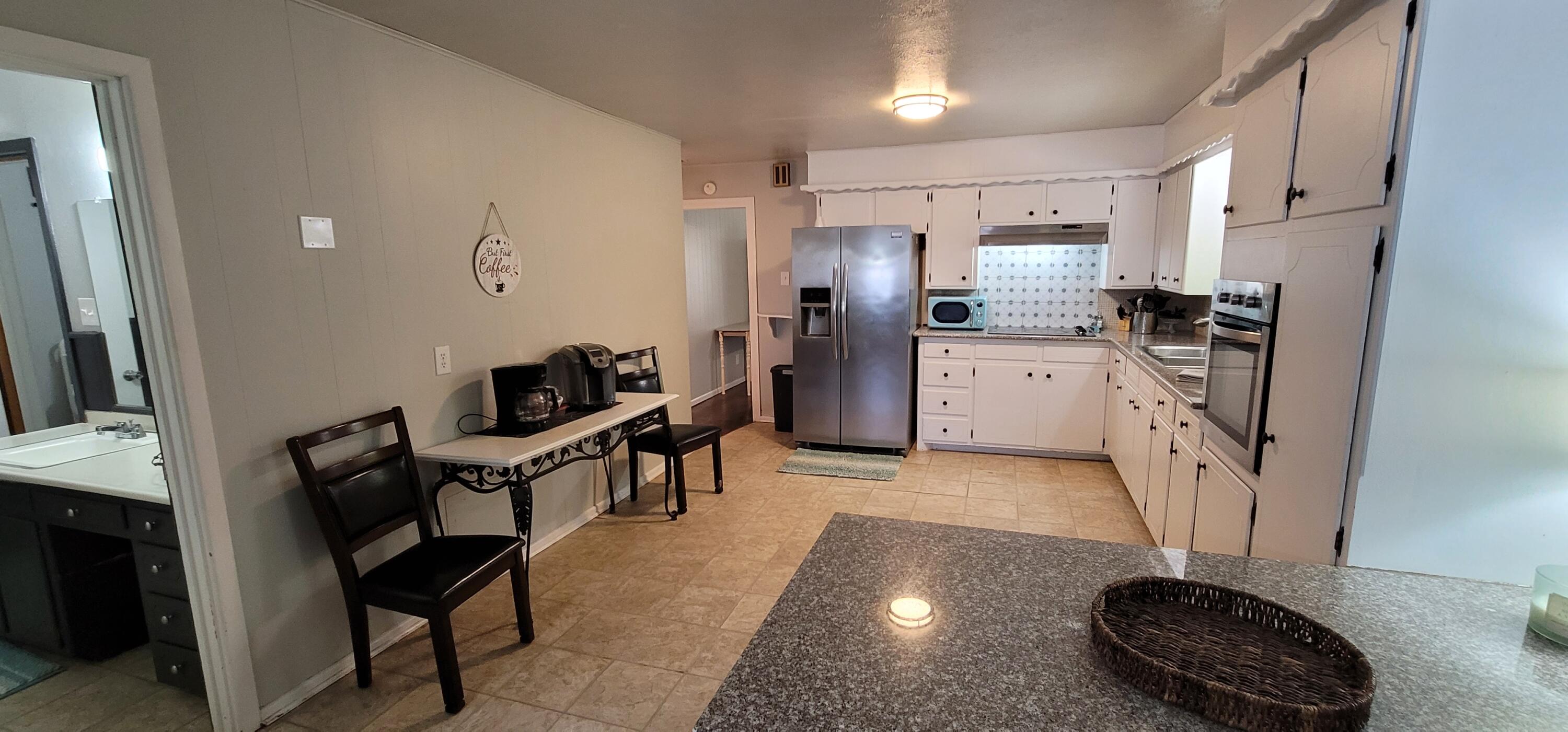 2214 40th Street Lubbock, TX 79412 - Photo 10 of 61 2