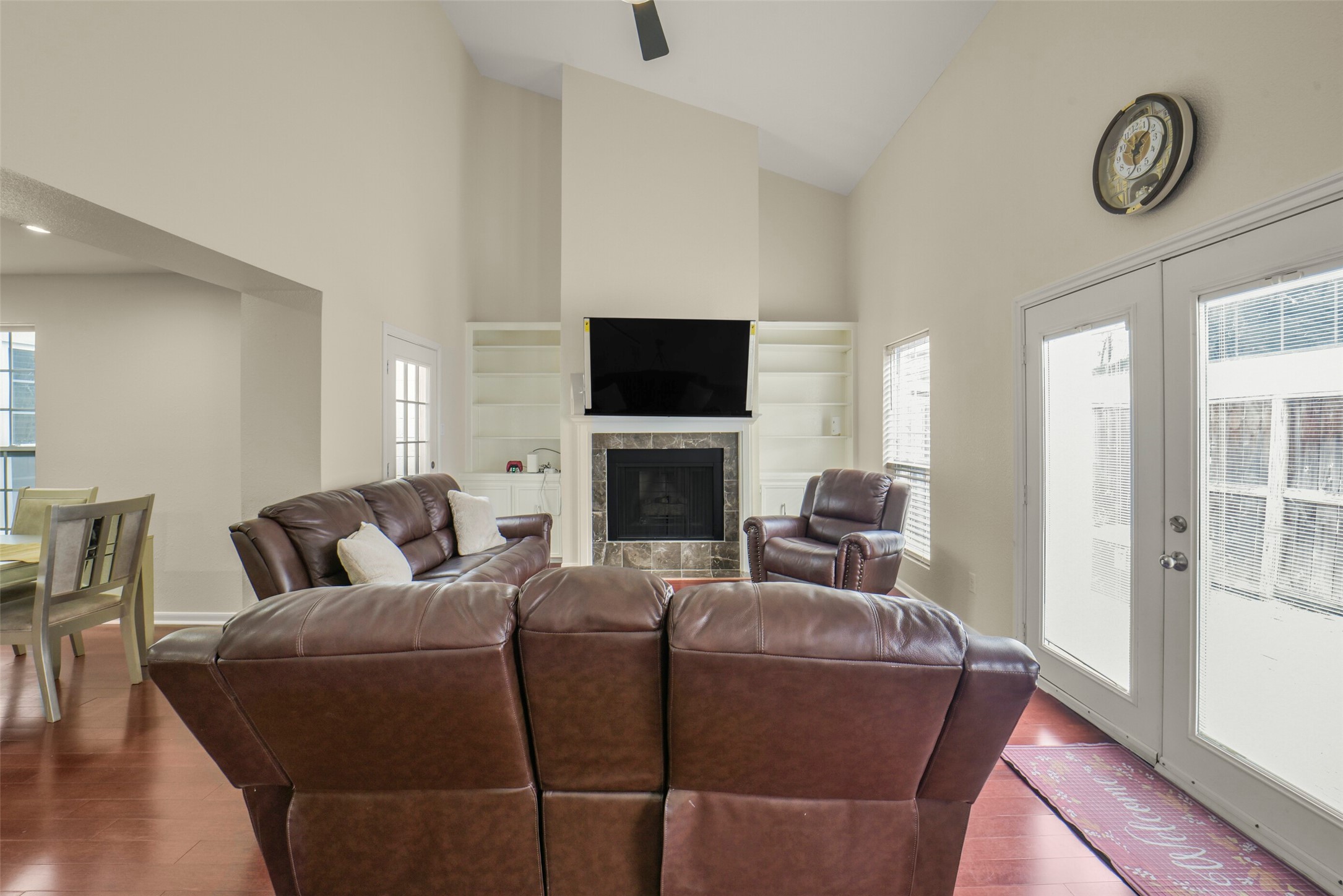 5707 Innsbruck Street Bellaire, TX 77401 - Photo 16 of 35