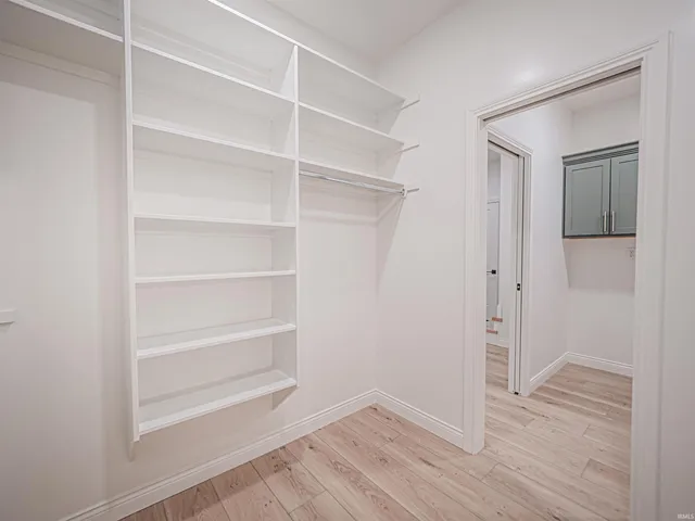 $479,900 | 3581 Sand Drive, Newburgh, IN 47630