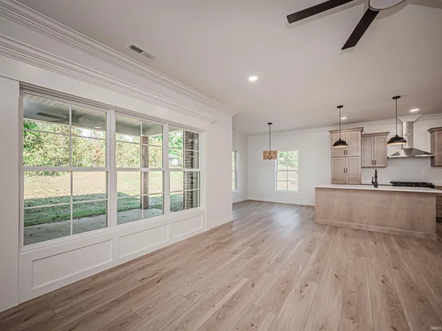 $479,900 | 3581 Sand Drive, Newburgh, IN 47630