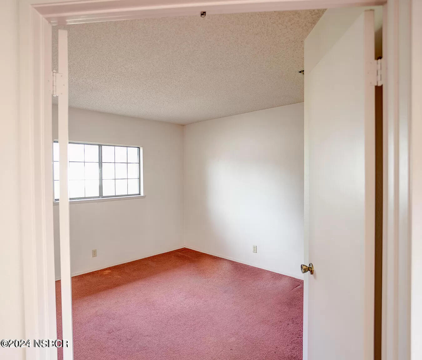 1352 Viola Way Lompoc, CA 93436 - Photo 21 of 30 21 bedroom1