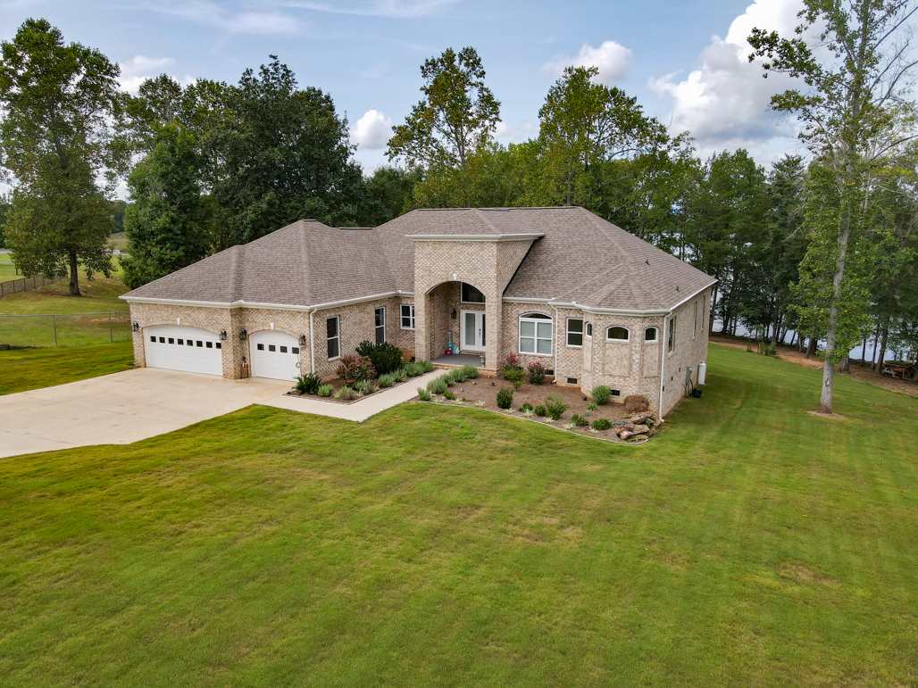 217 Aqua Cove Court Inman, SC 29349 - Photo 1 of 36