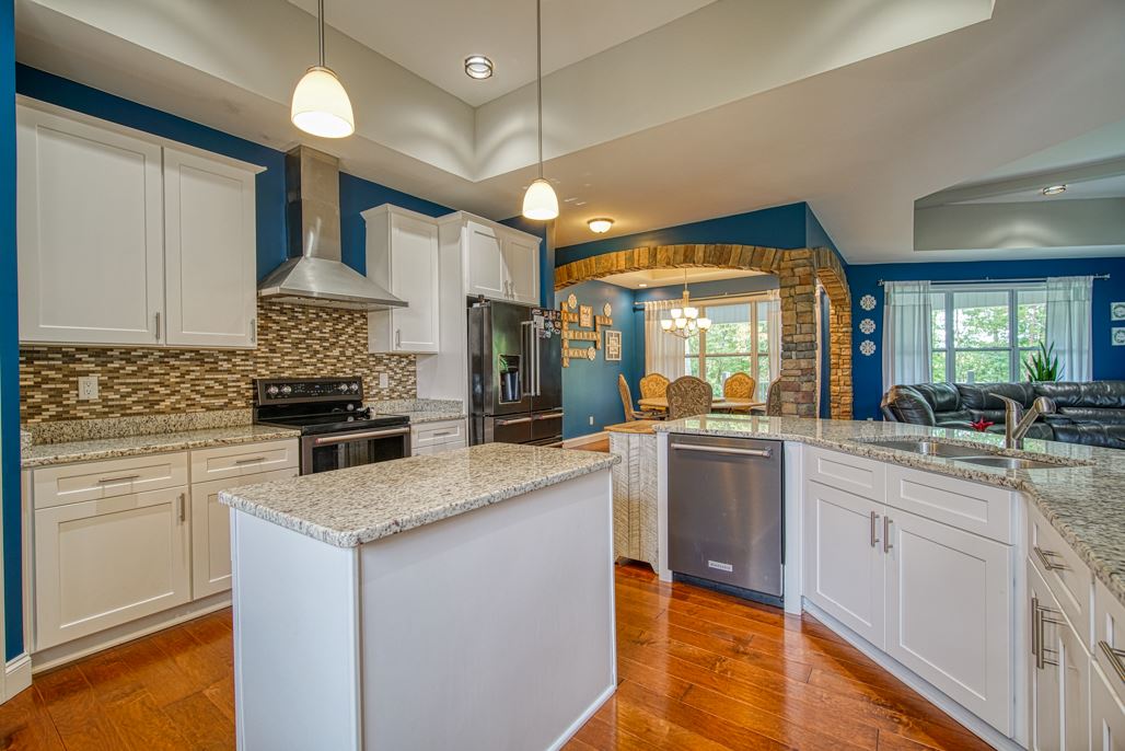 217 Aqua Cove Court Inman, SC 29349 - Photo 10 of 36