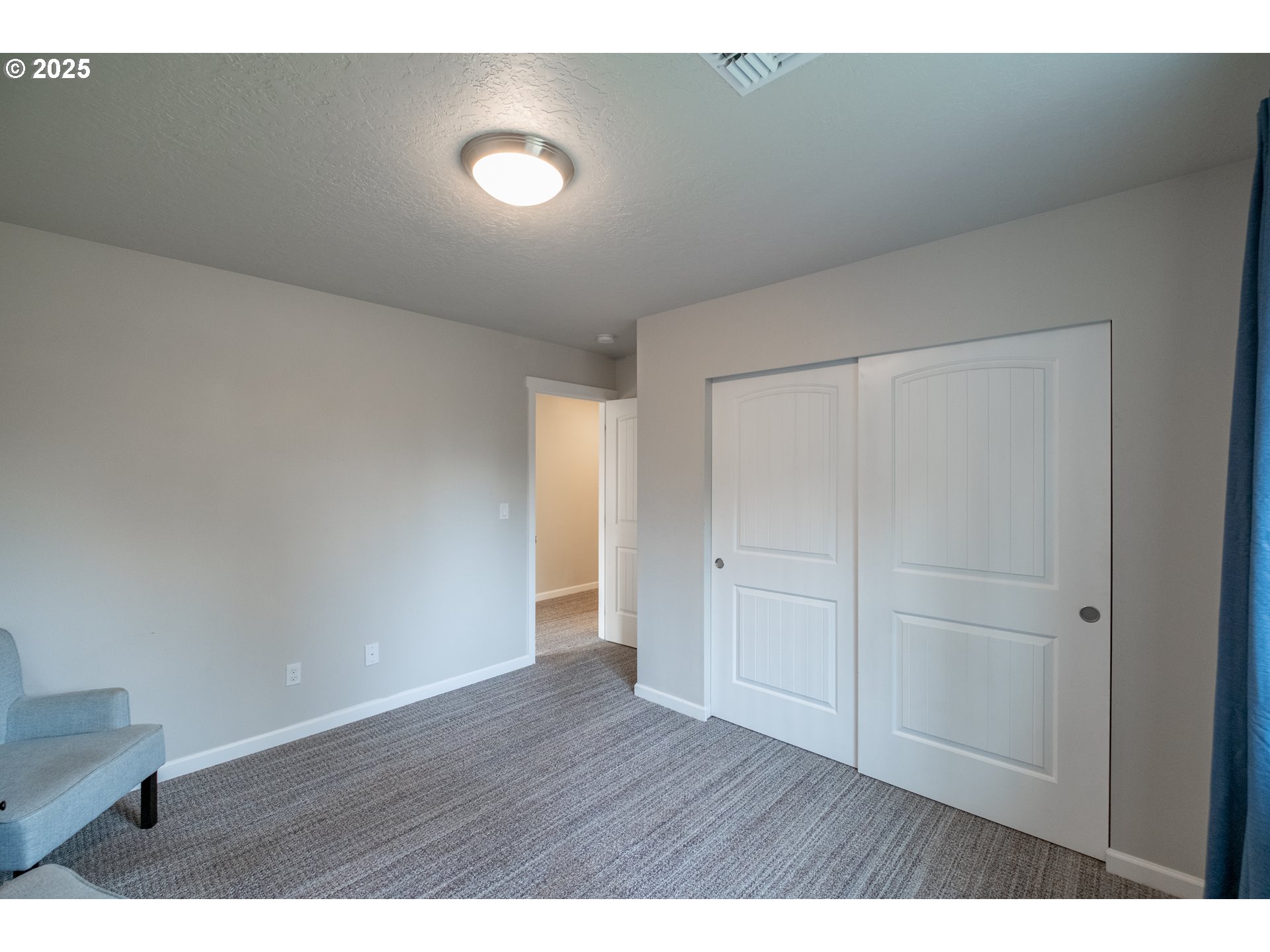 405 Northwest Juniper Lane Albany, OR 97321 - Photo 31 of 48 a view of an empty room and wooden floor