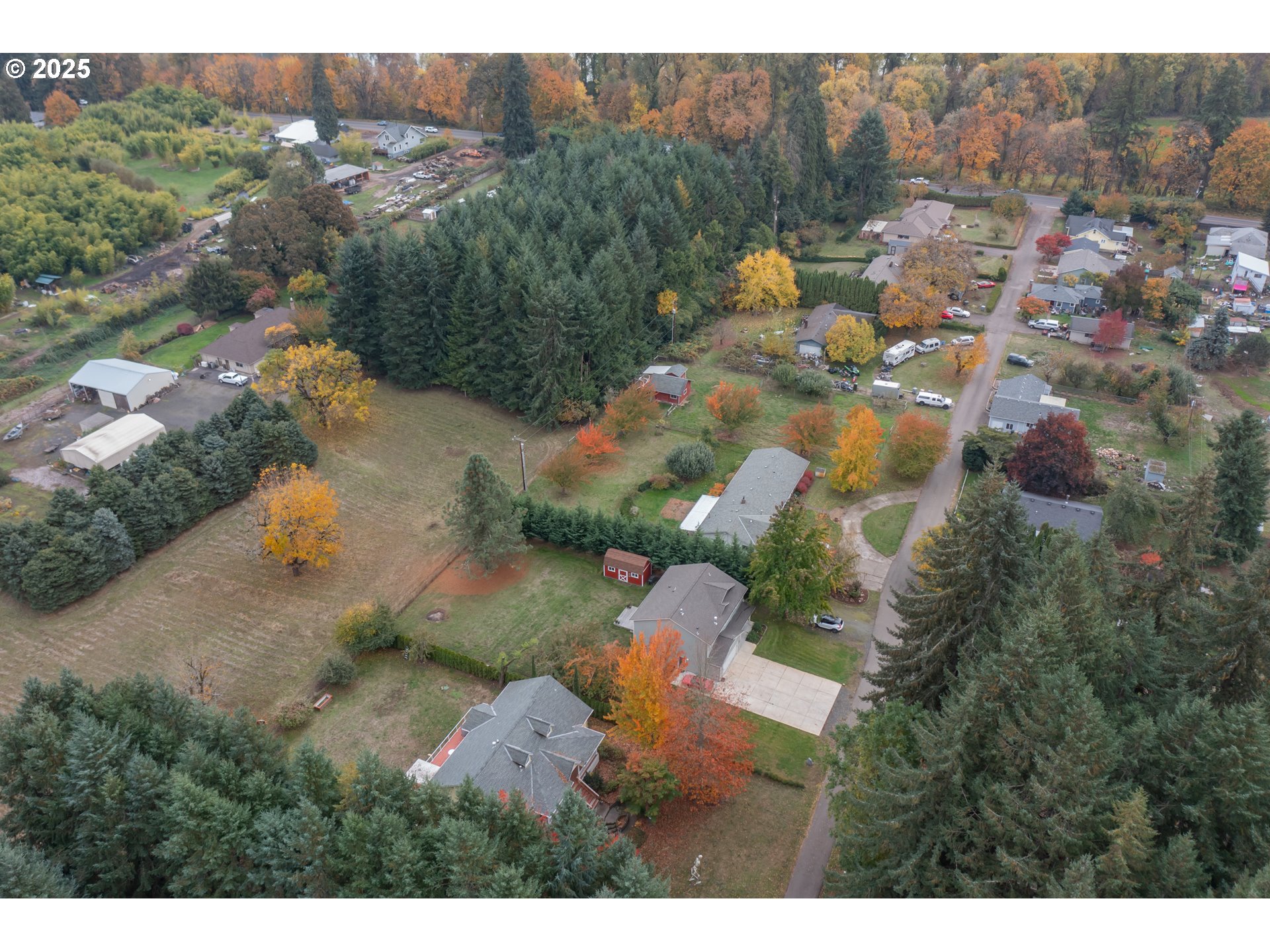 405 Northwest Juniper Lane Albany, OR 97321 - Photo 42 of 48 a view of a lake view