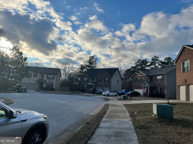 $329,999 | 1538 Woodvale Street, Hampton, GA 30228