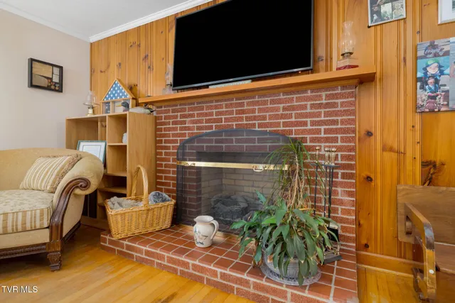 $294,500 | 401 North Church Street, Mountain City, TN 37683