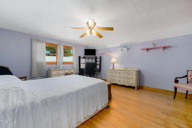 $294,500 | 401 North Church Street, Mountain City, TN 37683