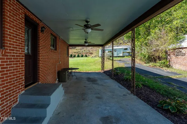 $294,500 | 401 North Church Street, Mountain City, TN 37683