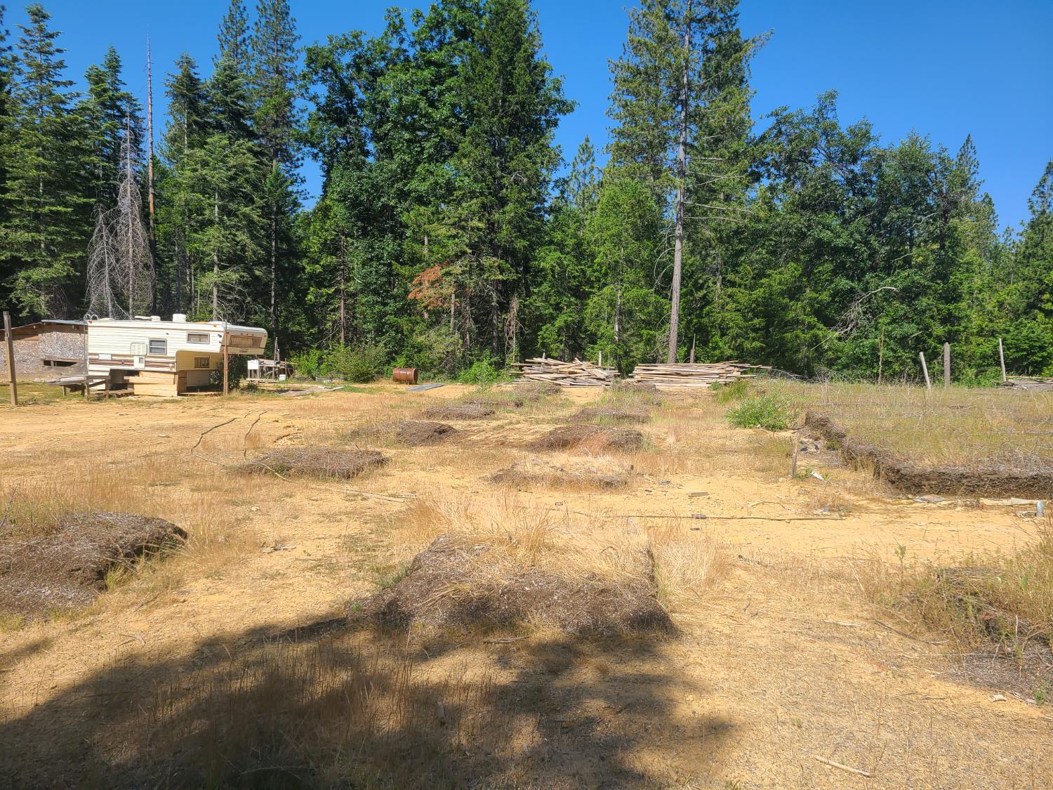 18200 Holley Ravine Road Nevada City, CA 95959 - Photo 9 of 11 a view of backyard with sitting area