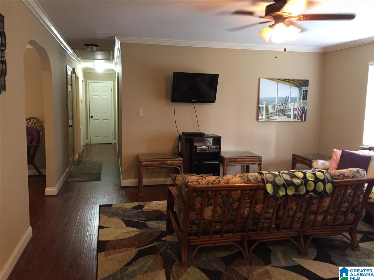 165 Portercrest Road Graysville, AL 35073 - Photo 3 of 8