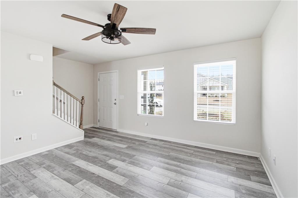 146 Maple Drive Milner, GA 30257 - Photo 3 of 33