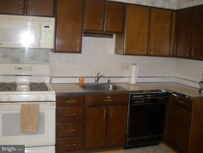 520 Randolph Road Silver Spring, MD 20904 - Photo 13 of 22 Kitchen #3