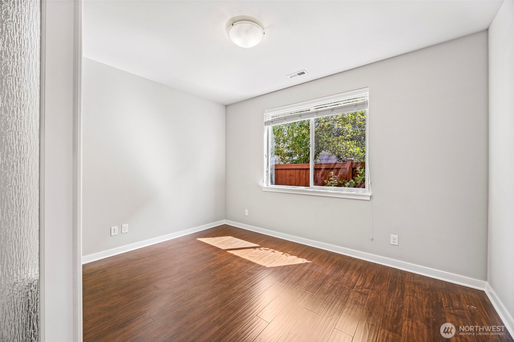 3706 193rd Place Southeast Bothell, WA 98012 - Photo 6 of 39