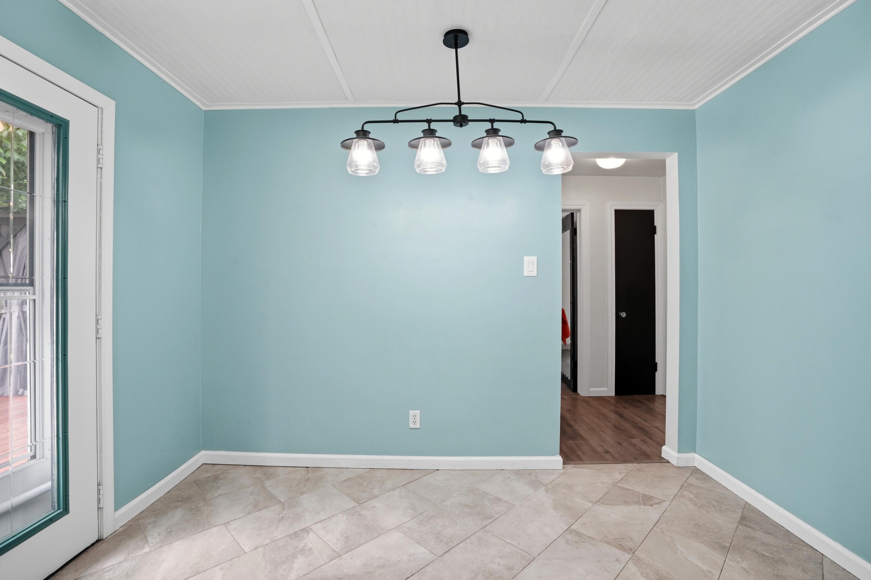 5237 Stone Avenue Portage, IN 46368 - Photo 12 of 42 3000x2000