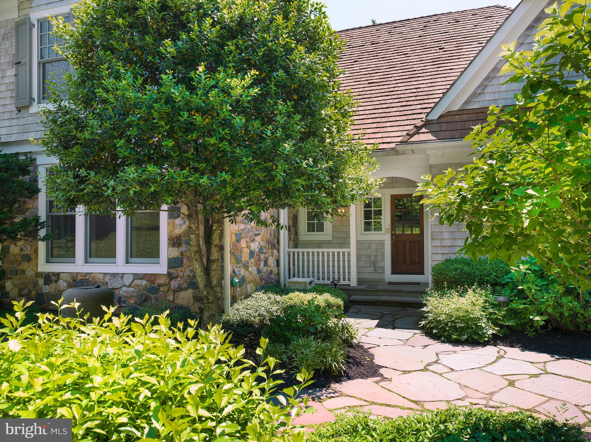 102 Springhouse Lane Newtown Square, PA 19073 - Photo 5 of 80