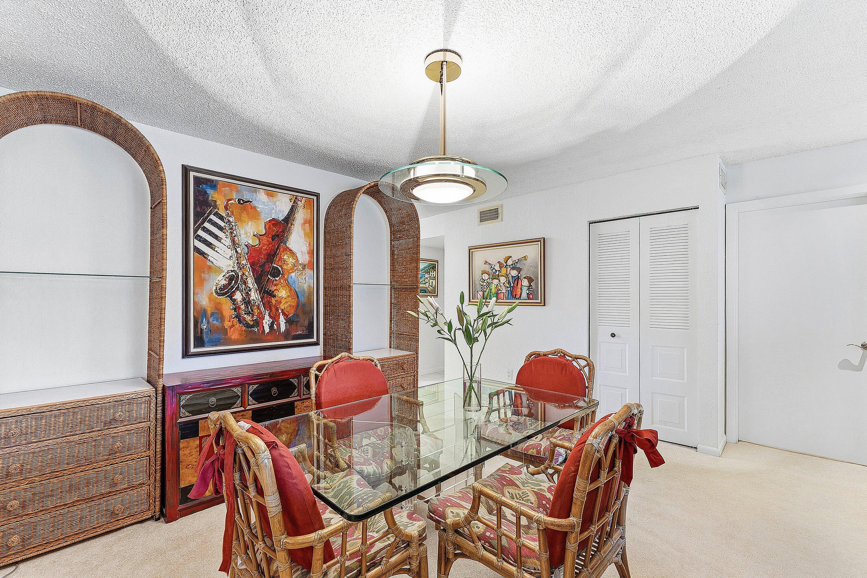 9283 Vista Del Lago, Unit G Boca Raton, FL 33428 - Photo 11 of 31 012-9283VistaDelLago-G-BocaRaton-FL-3342