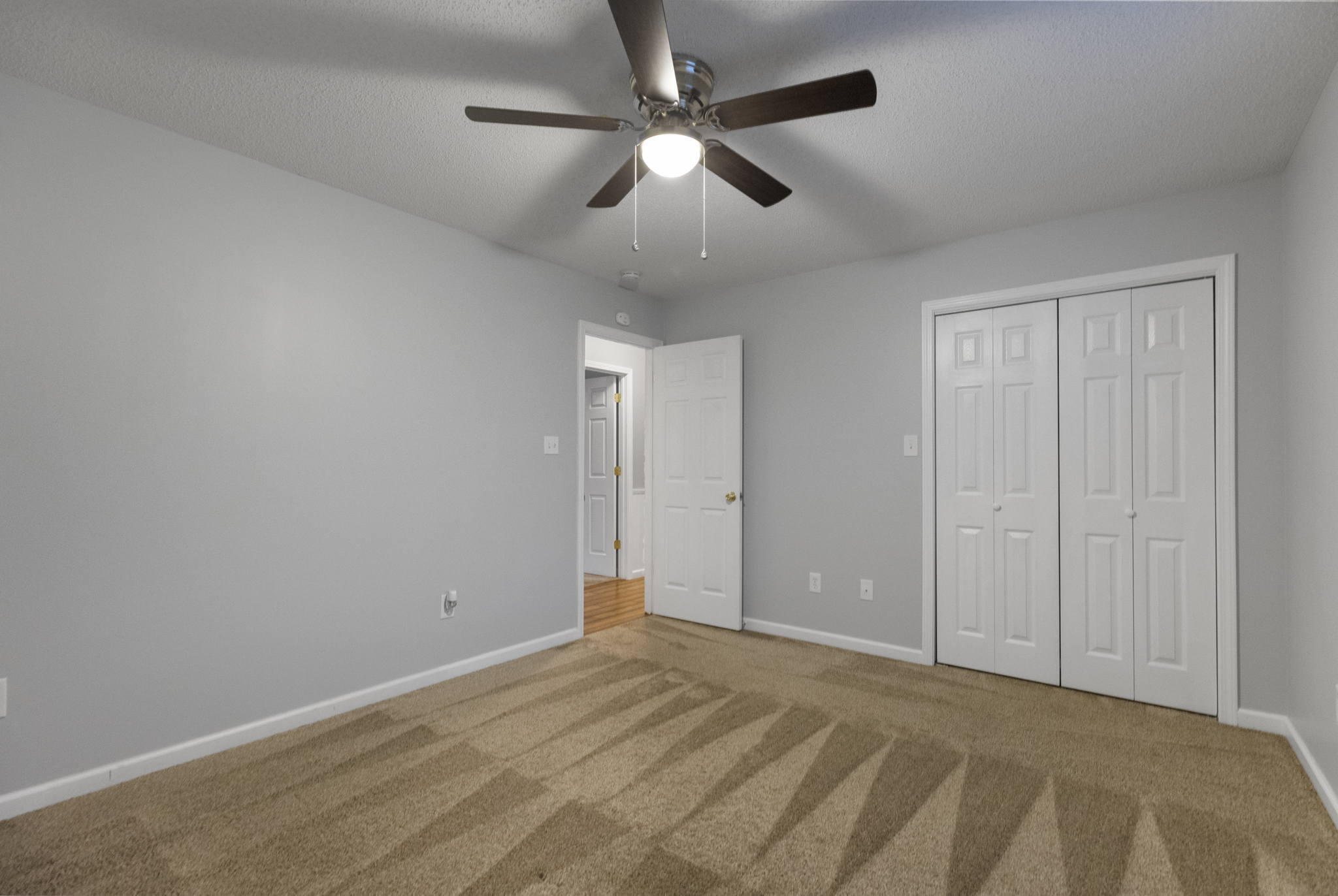 24091 Highpoint Road Bristol, VA 24202 - Photo 24 of 30 16-web-or-mls-217A3761