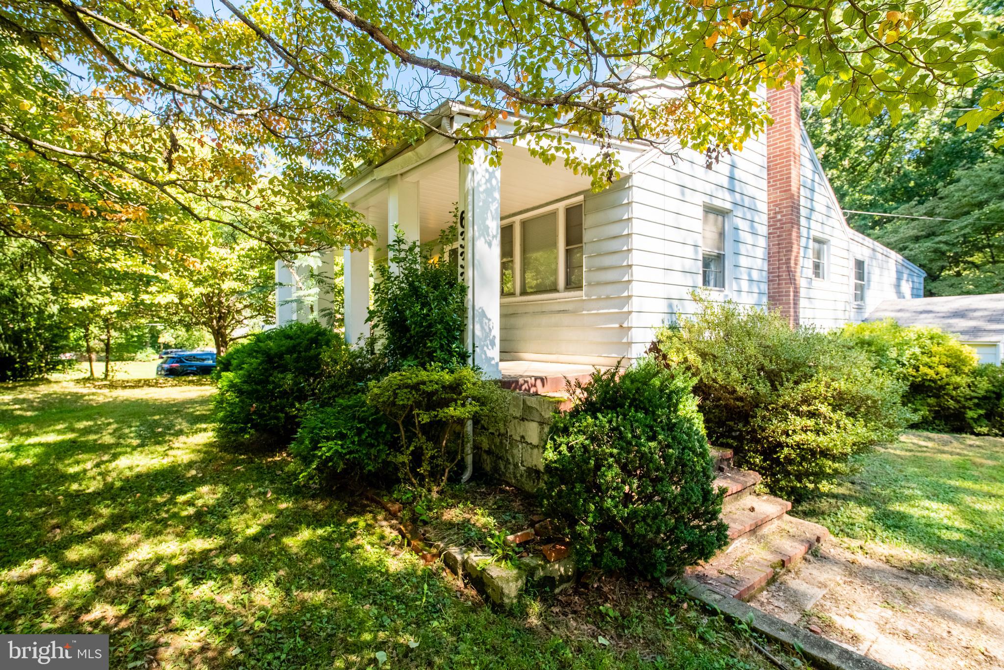 6333 Hillside Road Springfield, VA 22152 - Photo 2 of 29