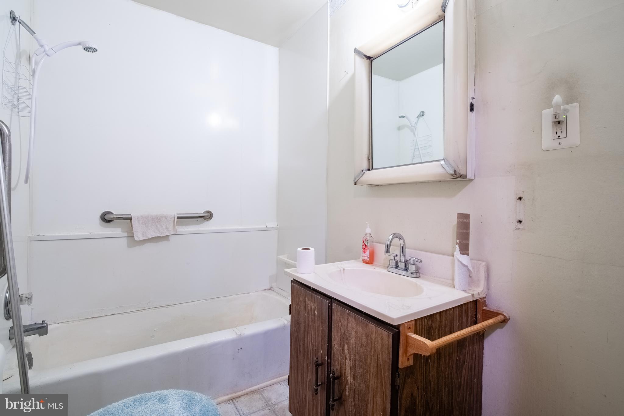 6333 Hillside Road Springfield, VA 22152 - Photo 11 of 29